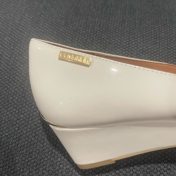 Calvin Klein Germina wedges NIB - soft white - Picture 7 of 7